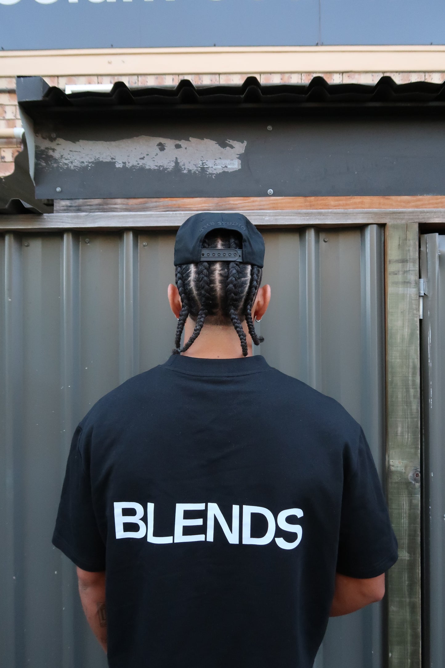 espresso "B" hat
