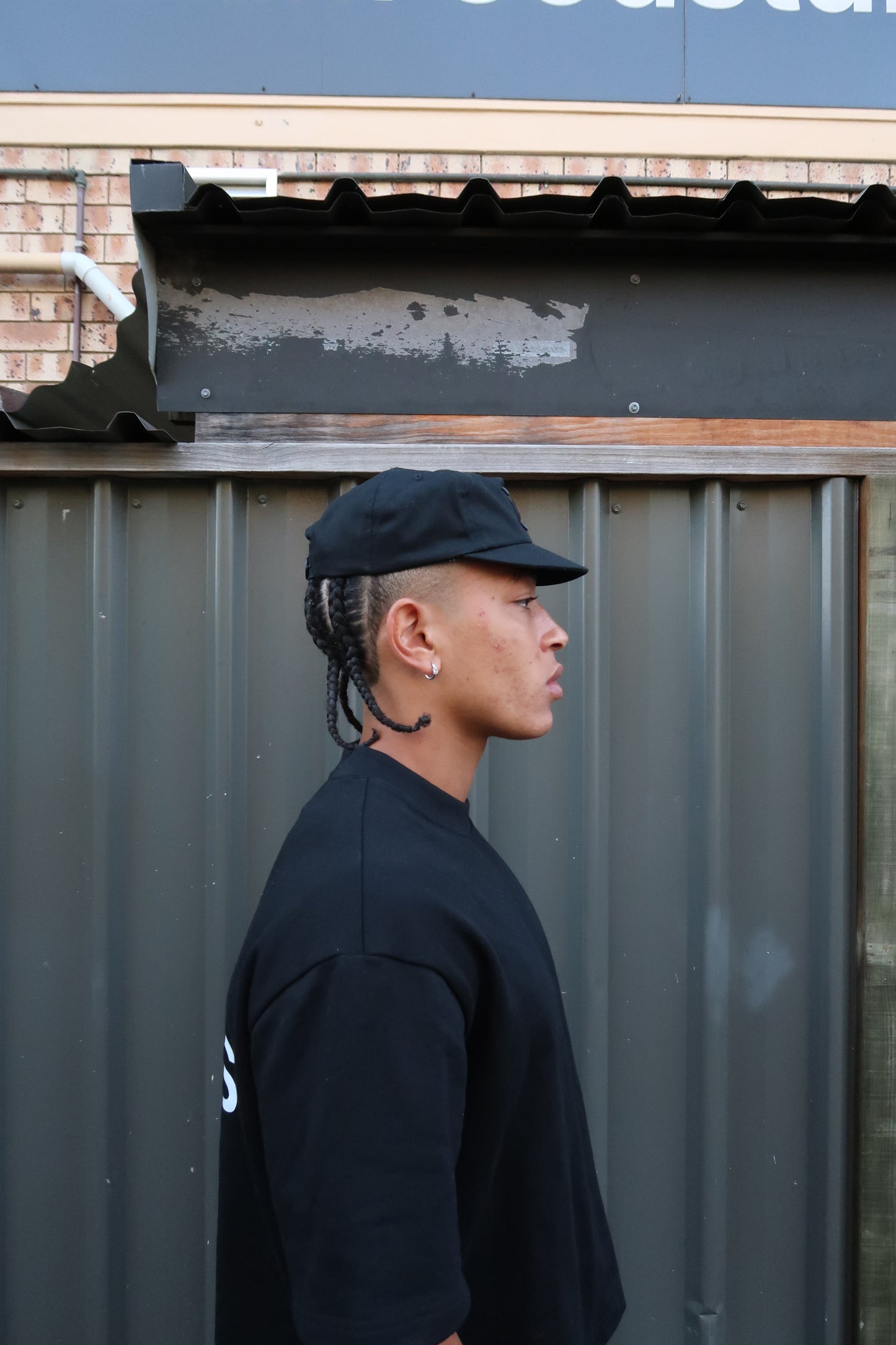espresso "B" hat